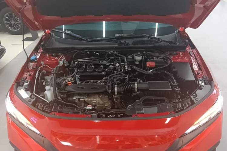 Used Honda Civic 2022 240TURBO CVT Dynamic Edition Engine Bay
