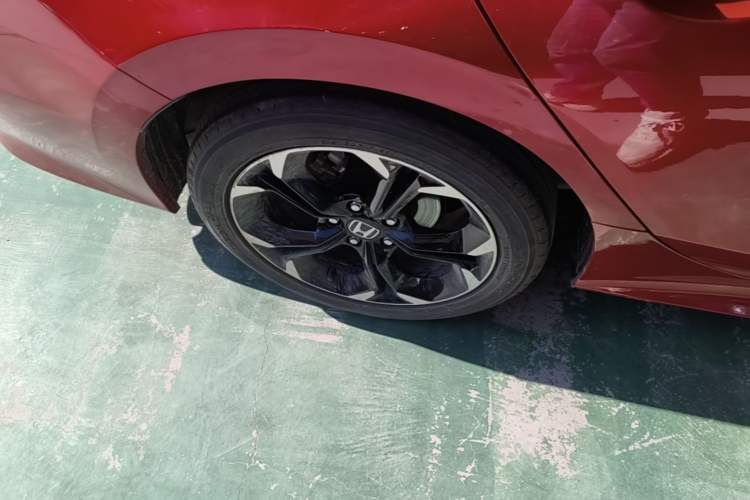 Used Honda Civic 2022 240TURBO CVT Dynamic Edition Exterior 5