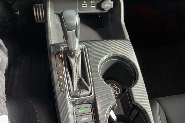 Used Honda Civic 2022 240TURBO CVT Dynamic Edition Gear Lever
