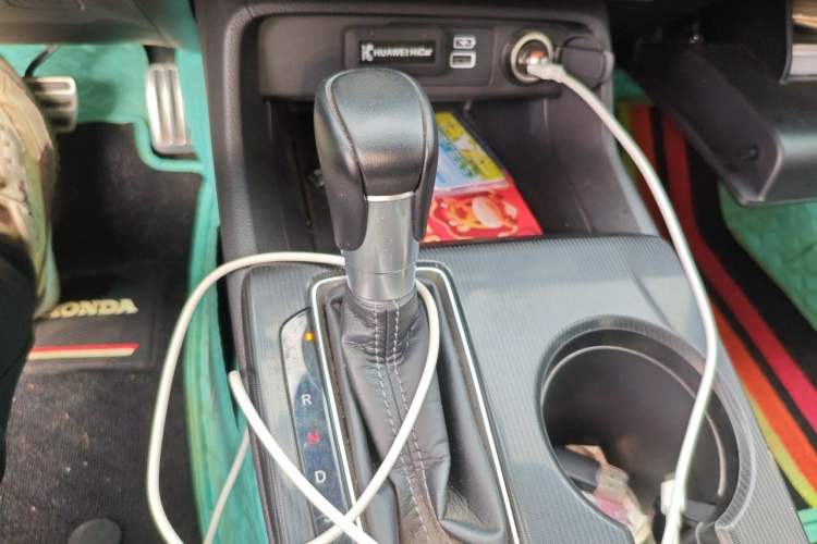 Used Honda Civic 2022 240TURBO CVT Dynamic Edition Gear Lever