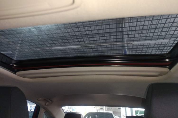 Used Honda Civic 2022 240TURBO CVT Dynamic Edition Headliner
