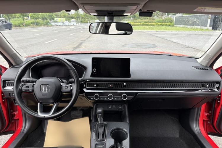 Used Honda Civic 2022 180TURBO CVT Shangdong Edition Interior 2
