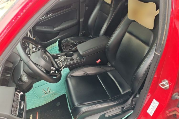 Used Honda Civic 2022 240TURBO CVT Dynamic Edition Left Front Seat