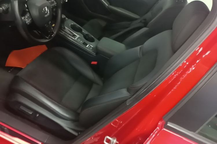 Used Honda Civic 2022 240TURBO CVT Ignition Edition Left Front Seat