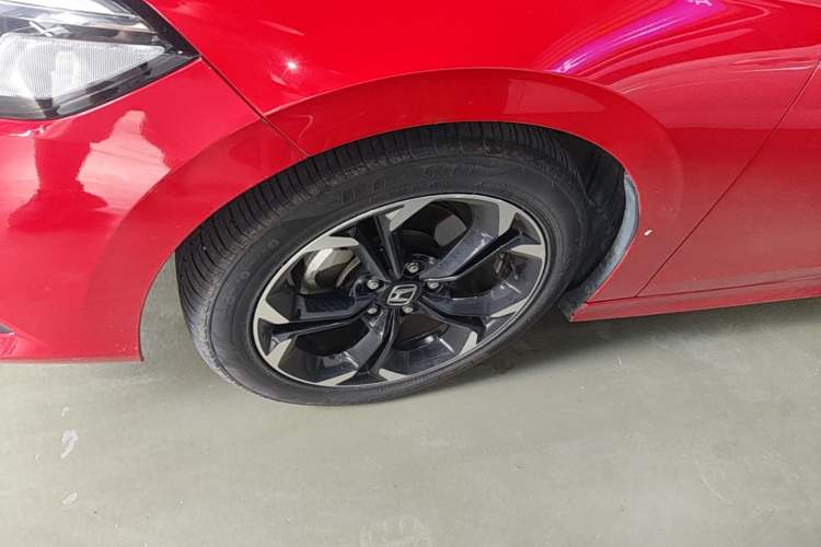 Used Honda Civic 2022 240TURBO CVT Dynamic Edition Left Front Wheel Hub