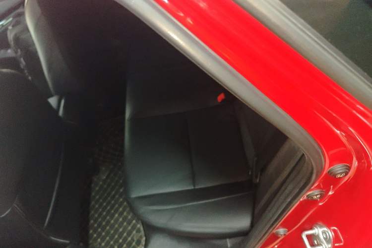 Used Honda Civic 2022 240TURBO CVT Dynamic Edition Left Rear Seat
