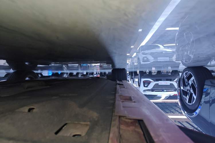 Used Honda Civic 2022 240TURBO CVT Dynamic Edition Left Side Sill