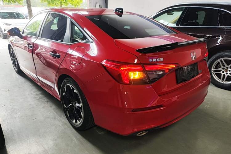 Used Honda Civic 2022 240TURBO CVT Dynamic Edition Rear Left 45 Deg