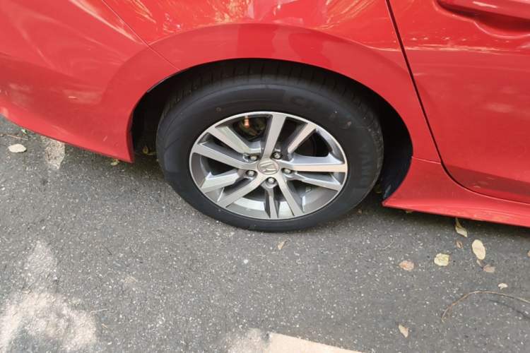 Used Honda Civic 2022 180TURBO CVT Shangdong Edition Right Rear Wheel Hub