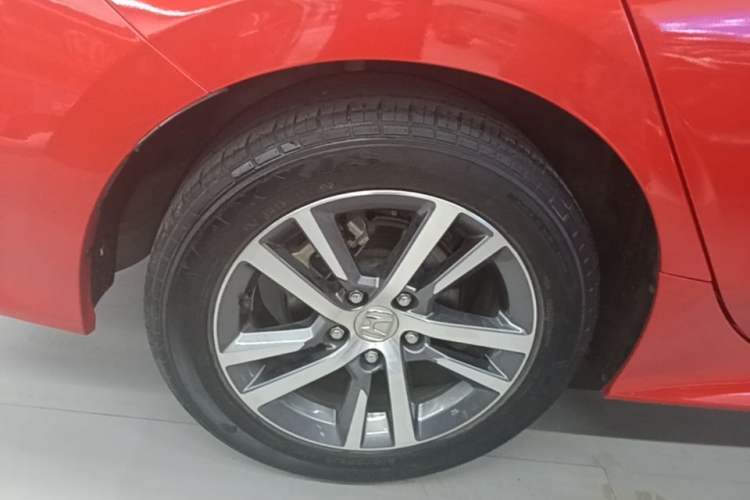 Used Honda Civic 2022 240TURBO CVT Dynamic Edition Right Rear Wheel Hub