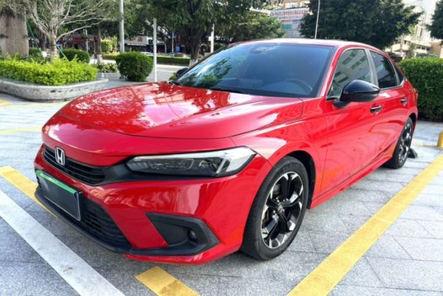 Ojetý Honda Civic 2022 240TURBO CVT Dynamic Edition