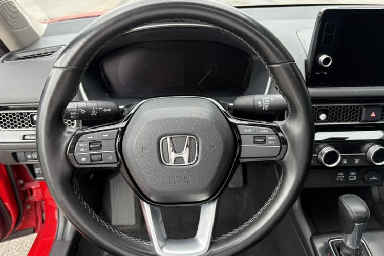 Used Honda Civic 2022 180TURBO CVT Shangdong Edition Steering Wheel