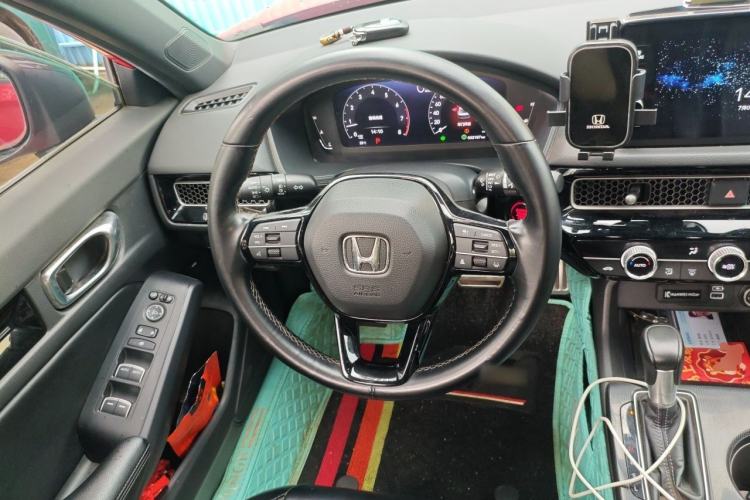 Used Honda Civic 2022 240TURBO CVT Dynamic Edition Steering Wheel