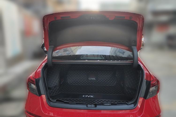Used Honda Civic 2022 240TURBO CVT Dynamic Edition Trunk