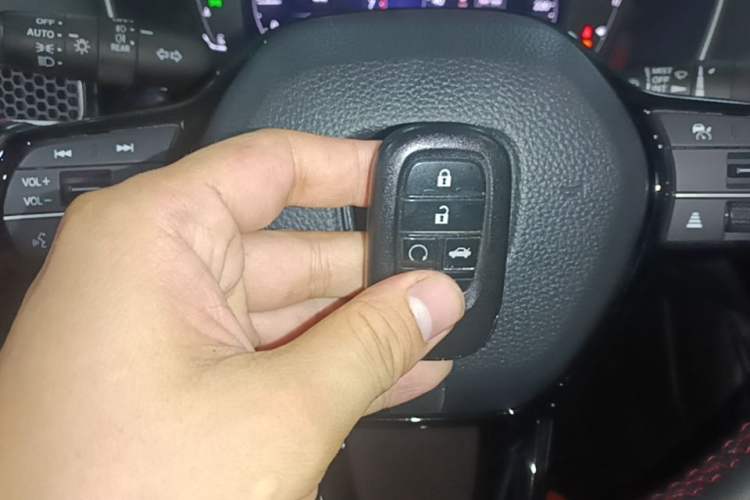 Used Honda Civic 2022 240TURBO CVT Ignition Edition Vehicle Key
