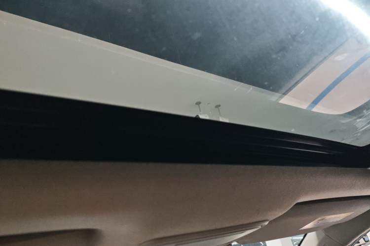 Used Honda Civic 2022 240TURBO CVT Dynamic Edition Headliner