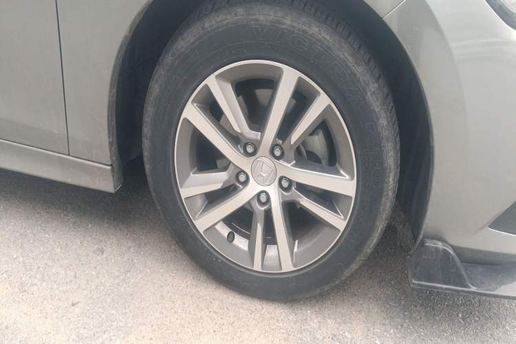 Used Honda Civic 2022 240TURBO CVT Dynamic Edition Right Front Wheel Hub