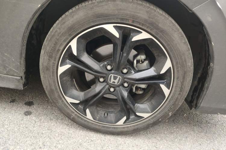 Used Honda Civic 2022 240TURBO CVT Dynamic Edition Right Front Wheel Hub