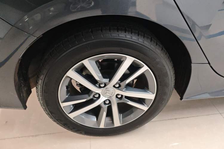 Used Honda Civic 2022 240TURBO CVT Dynamic Edition Right Rear Wheel Hub