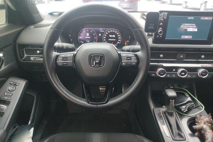 Used Honda Civic 2022 240TURBO CVT Dynamic Edition Steering Wheel
