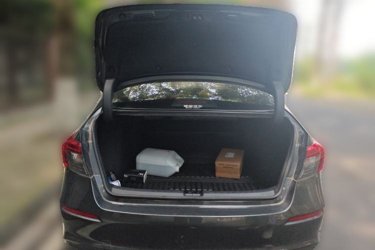 Used Honda Civic 2022 240TURBO CVT Dynamic Edition Trunk