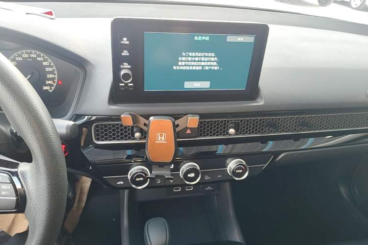 Used Honda Civic 2022 240TURBO CVT Jingcheng Edition Audio And AC Panel