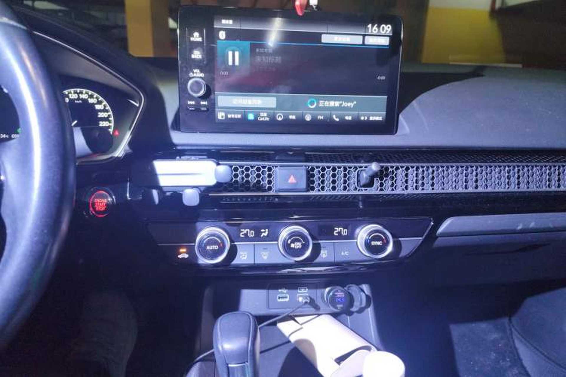 Used Honda Civic 2022 180TURBO CVT Shangqing Edition Audio And AC Panel