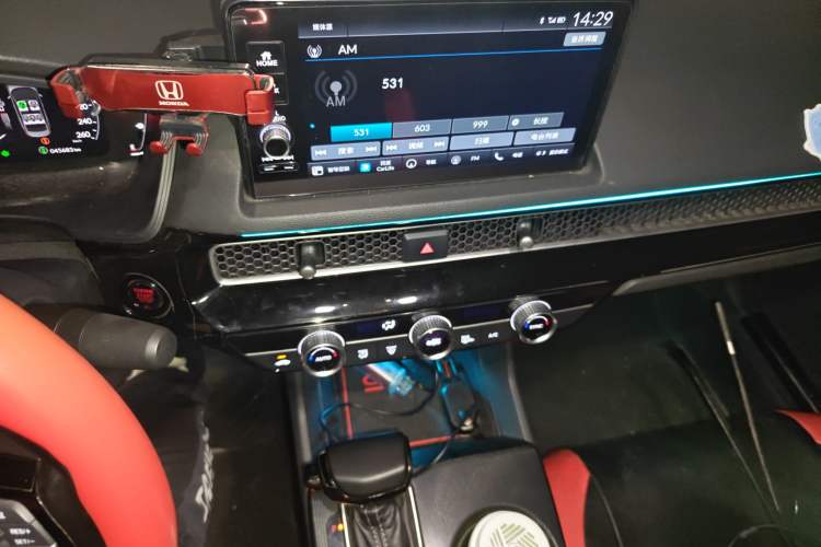 Used Honda Civic 2022 240TURBO CVT Dynamic Edition Audio And AC Panel