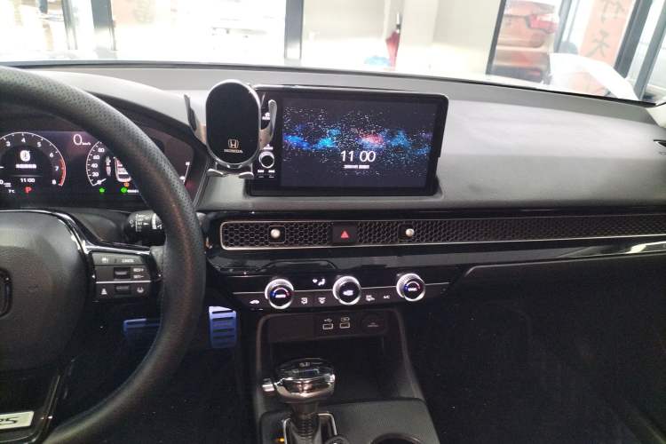 Used Honda Civic 2022 240TURBO CVT Dynamic Edition Audio And AC Panel