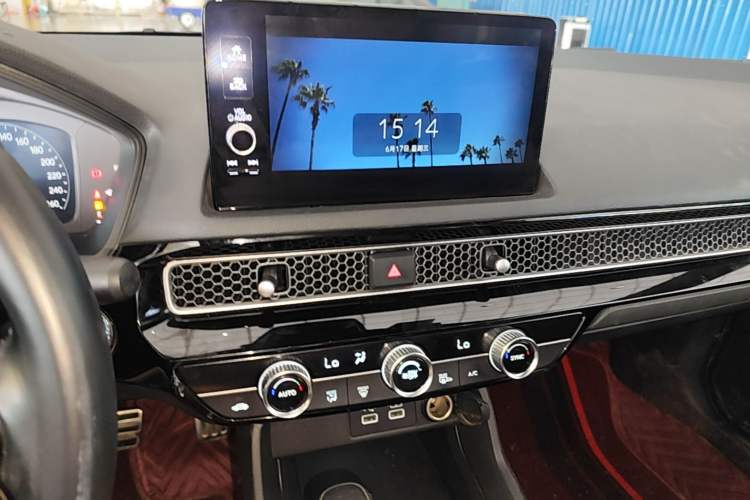 Used Honda Civic 2022 240TURBO CVT Dynamic Edition Audio And AC Panel