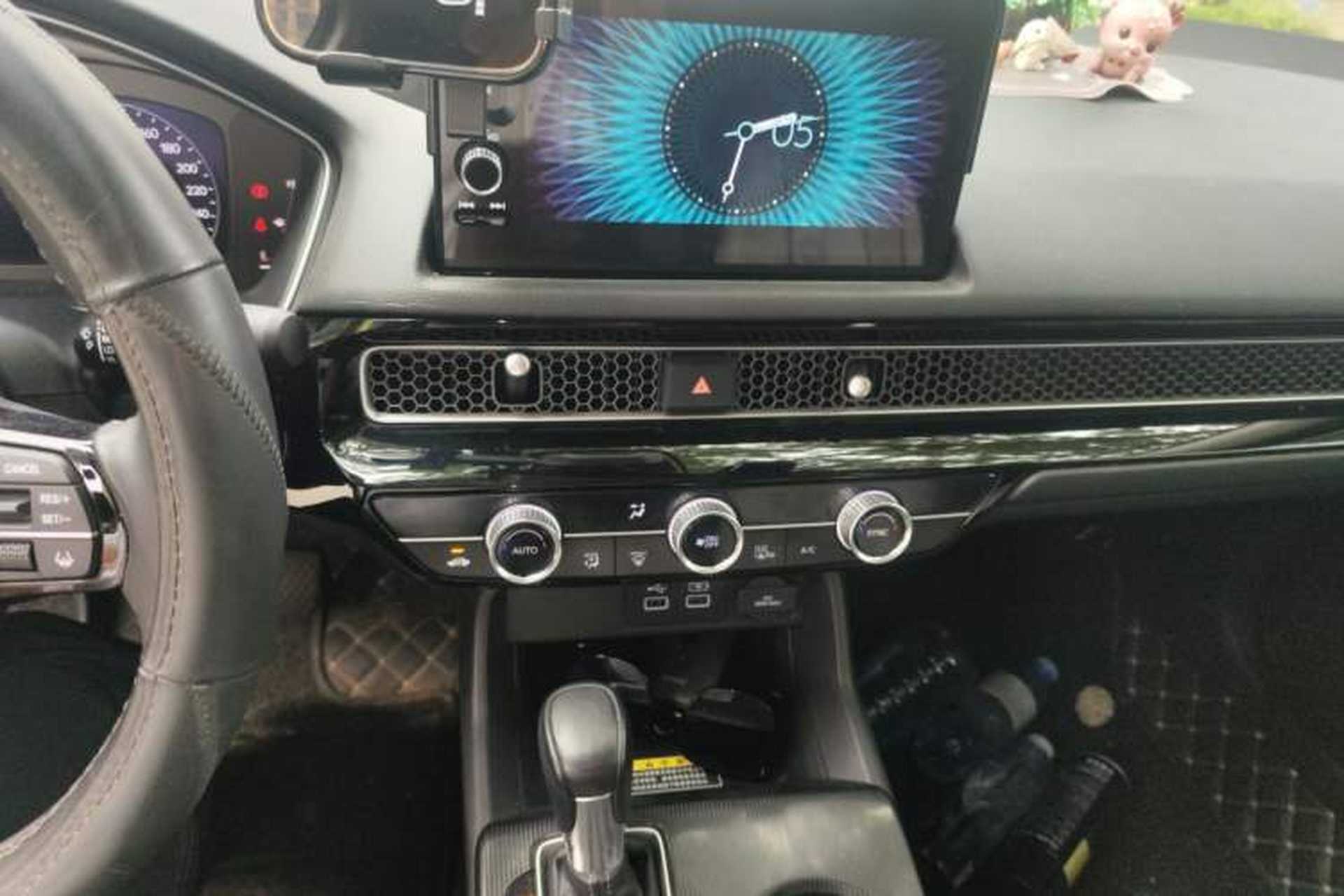 Used Honda Civic 2022 240TURBO CVT Dynamic Control Version Audio And AC Panel