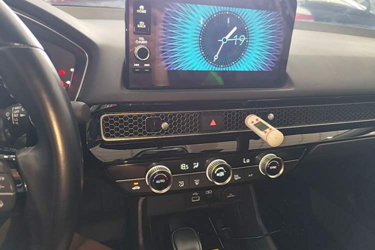 Used Honda Civic 2022 240TURBO CVT Dynamic Control Version Audio And AC Panel