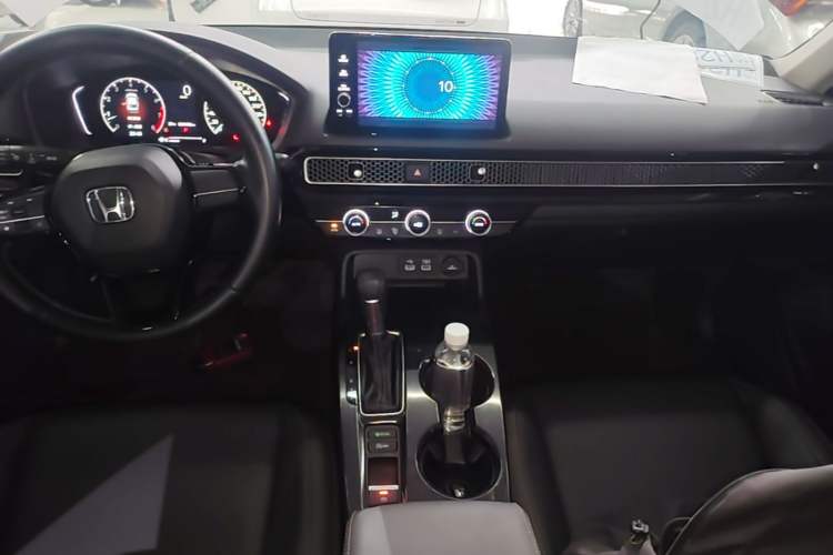Used Honda Civic 2022 180TURBO CVT Shangdong Edition Audio And AC Panel