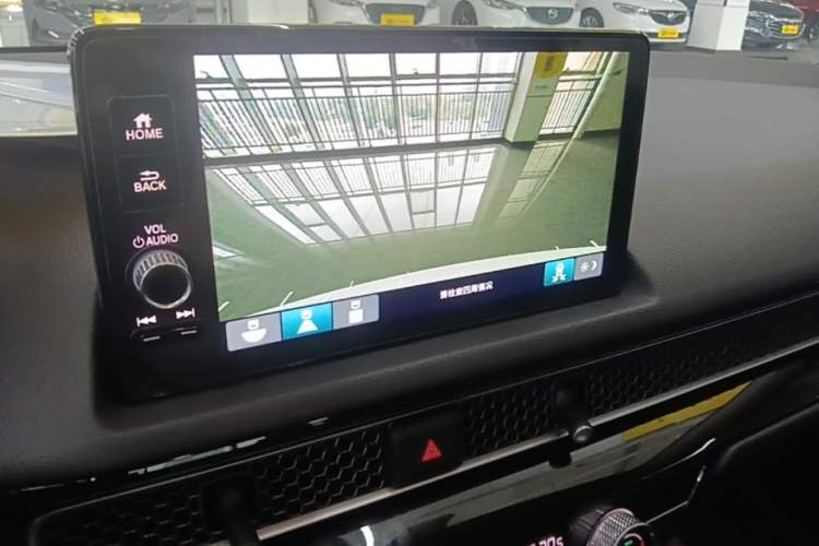 Used Honda Civic 2022 240TURBO CVT Dynamic Edition Audio And AC Panel