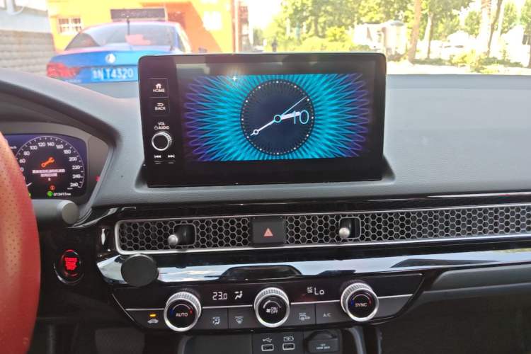 Used Honda Civic 2022 240TURBO CVT Dynamic Edition Audio And AC Panel