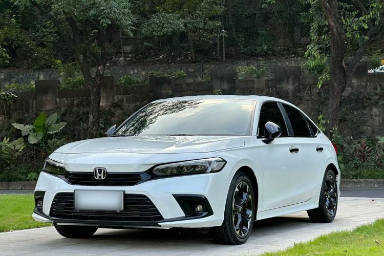 Honda Civic 2022 240TURBO CVT Dynamic Edition - Sport
