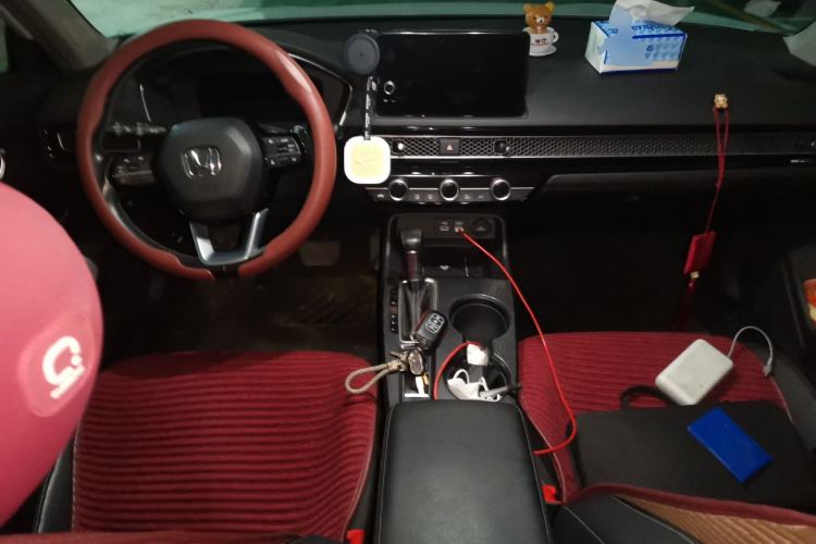 Used Honda Civic 2022 240TURBO CVT Dynamic Control Version Center Console