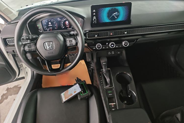 Used Honda Civic 2022 240TURBO CVT Dynamic Edition Center Console