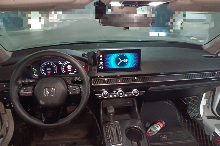 Used Honda Civic 2022 240TURBO CVT Dynamic Edition Center Console