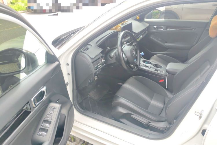 Used Honda Civic 2022 240TURBO CVT Dynamic Edition Driver Seat