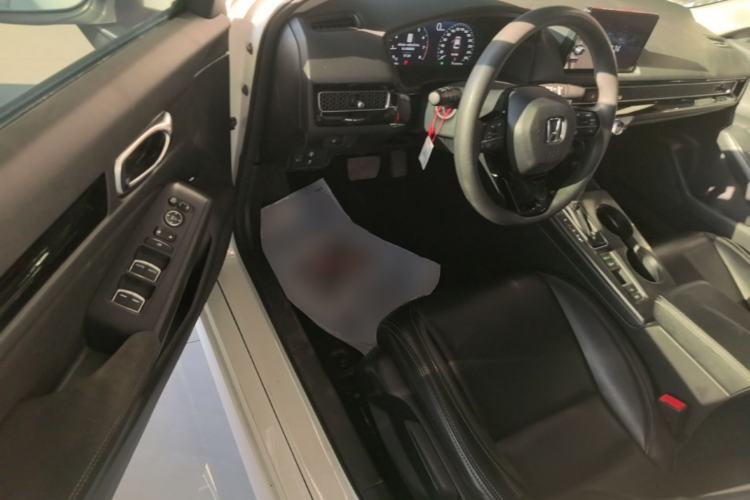 Used Honda Civic 2022 240TURBO CVT Dynamic Edition Driver Seat