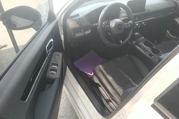 Used Honda Civic 2022 240TURBO CVT Dynamic Edition Driver Seat