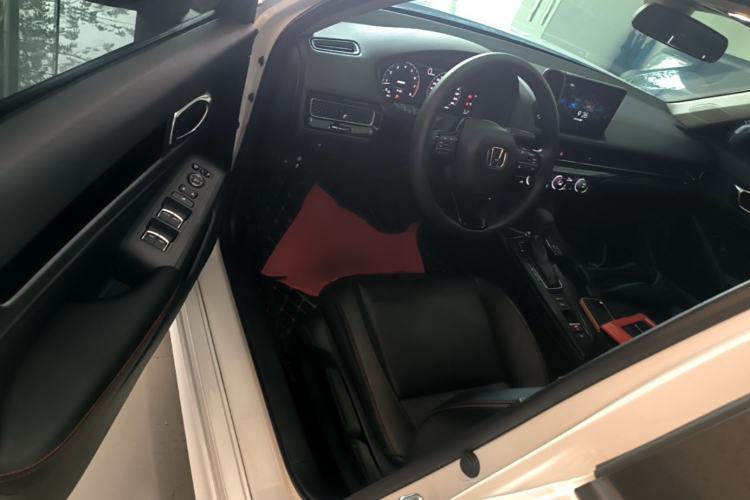 Used Honda Civic 2022 240TURBO CVT Dynamic Edition Driver Seat