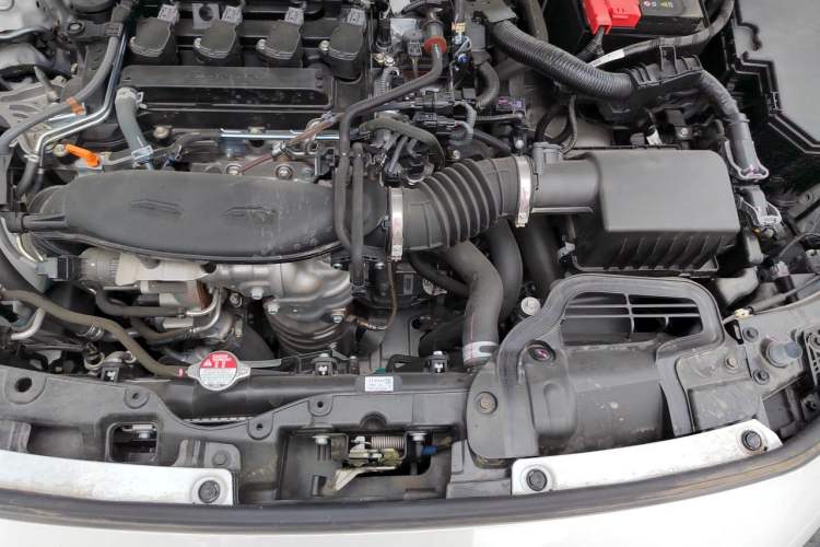 Used Honda Civic 2022 240TURBO CVT Dynamic Edition Engine Bay