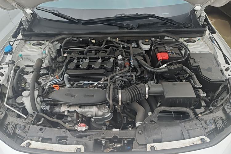 Used Honda Civic 2022 240TURBO CVT Dynamic Edition Engine Bay