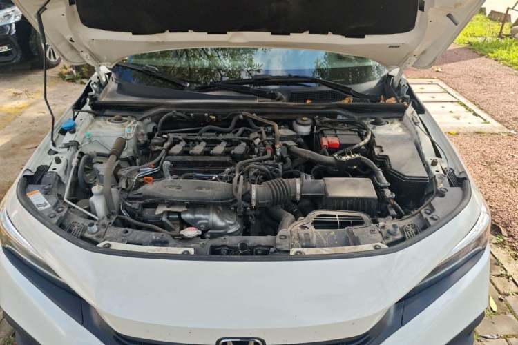 Used Honda Civic 2022 240TURBO CVT Dynamic Edition Engine Bay
