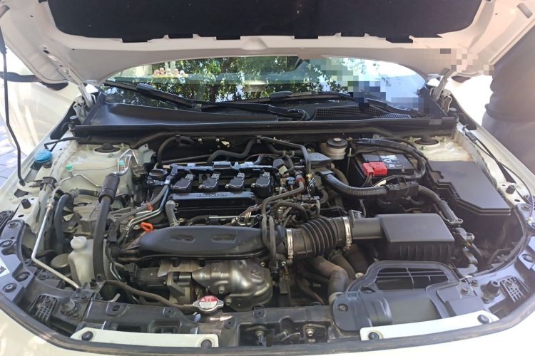 Used Honda Civic 2022 240TURBO CVT Dynamic Edition Engine Bay