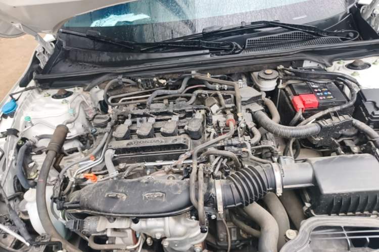 Used Honda Civic 2022 240TURBO CVT Dynamic Edition Engine Bay