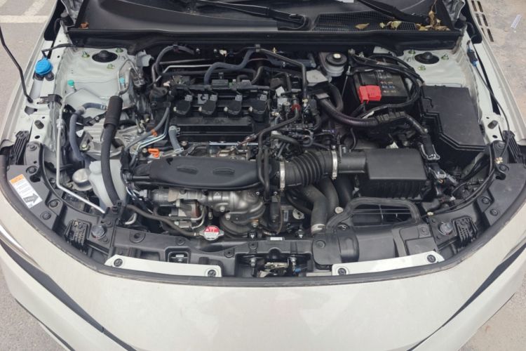 Used Honda Civic 2022 240TURBO CVT Dynamic Edition Engine Bay