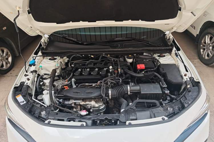 Used Honda Civic 2022 240TURBO CVT Dynamic Edition Engine Bay
